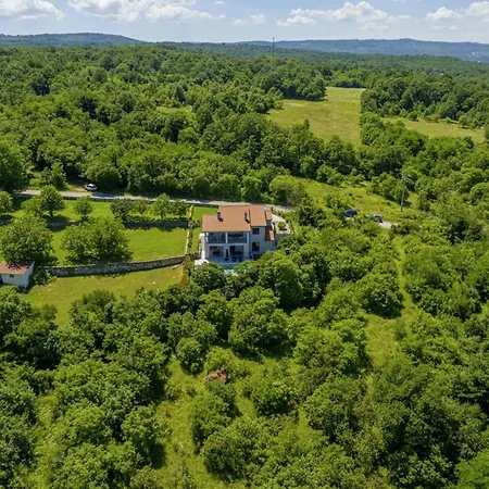 Milena In Blaskovici - Haus Fuer 8 Personen * Polje Cepic