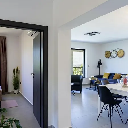 Milena In Blaskovici - Haus Fuer 8 Personen Villa *