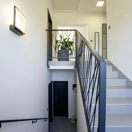Villa Milena In Blaskovici - Haus Fuer 8 Personen Polje Cepic