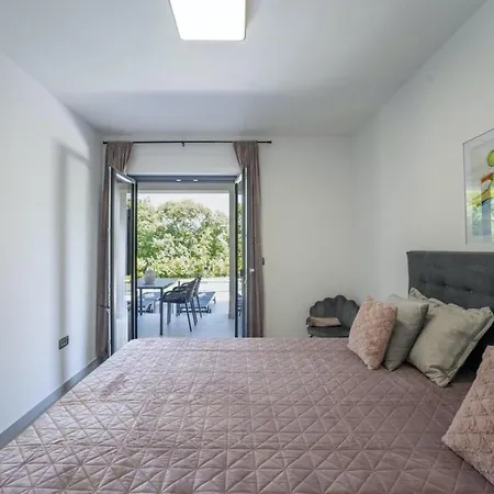 Milena In Blaskovici - Haus Fuer 8 Personen Villa